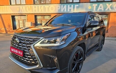 Lexus LX III, 2019 год, 9 250 000 рублей, 1 фотография