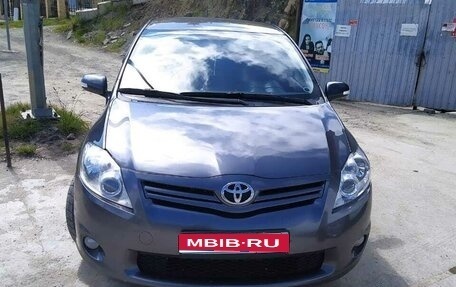 Toyota Auris II, 2010 год, 750 000 рублей, 1 фотография