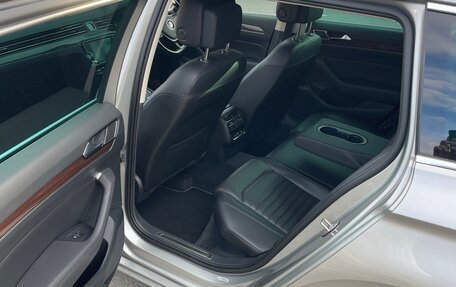 Volkswagen Passat B8 рестайлинг, 2016 год, 2 050 000 рублей, 10 фотография