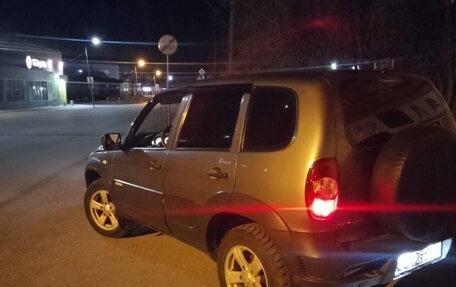 Chevrolet Niva I рестайлинг, 2014 год, 550 000 рублей, 5 фотография