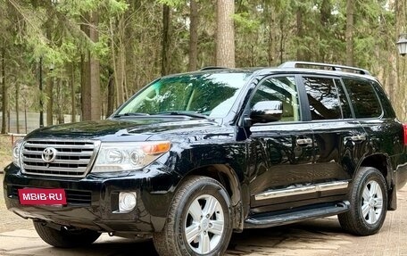 Toyota Land Cruiser 200, 2012 год, 3 500 000 рублей, 4 фотография