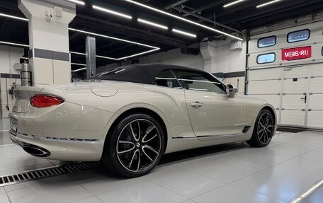 Bentley Continental GT III, 2019 год, 25 000 000 рублей, 5 фотография