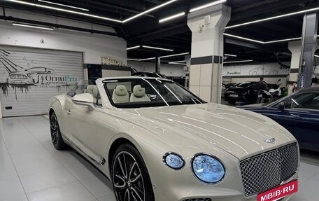 Bentley Continental GT III, 2019 год, 25 000 000 рублей, 9 фотография
