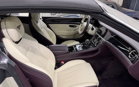 Bentley Continental GT III, 2019 год, 25 000 000 рублей, 15 фотография