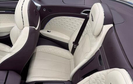 Bentley Continental GT III, 2019 год, 25 000 000 рублей, 23 фотография