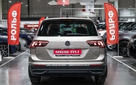 Volkswagen Tiguan II, 2022 год, 3 100 000 рублей, 9 фотография