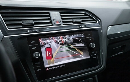Volkswagen Tiguan II, 2022 год, 3 100 000 рублей, 17 фотография