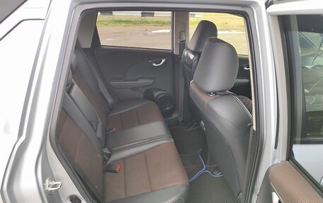 Honda Fit Shuttle I рестайлинг, 2012 год, 1 075 000 рублей, 12 фотография