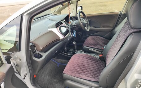 Honda Fit Shuttle I рестайлинг, 2012 год, 1 075 000 рублей, 17 фотография