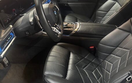 BMW 7 серия, 2023 год, 8 990 000 рублей, 7 фотография