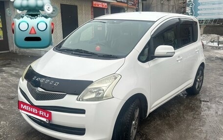 Toyota Ractis I, 2005 год, 599 000 рублей, 2 фотография