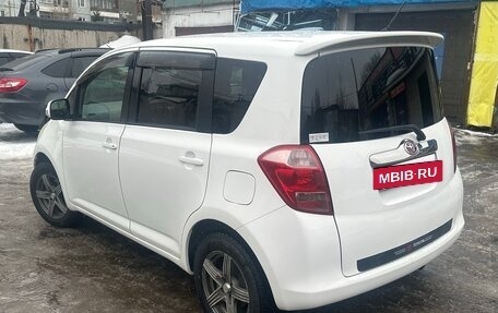 Toyota Ractis I, 2005 год, 599 000 рублей, 5 фотография