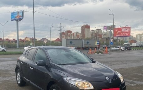 Renault Megane III, 2011 год, 790 000 рублей, 2 фотография