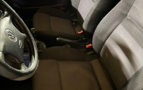 Volkswagen Golf IV, 2001 год, 235 000 рублей, 30 фотография