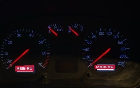 Volkswagen Golf IV, 2001 год, 235 000 рублей, 25 фотография