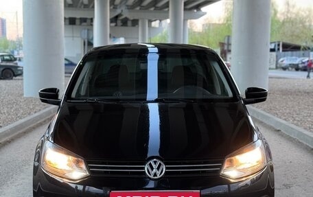 Volkswagen Polo VI (EU Market), 2011 год, 545 000 рублей, 2 фотография