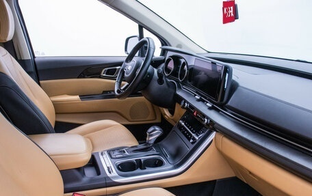 KIA Carnival, 2020 год, 3 960 000 рублей, 10 фотография