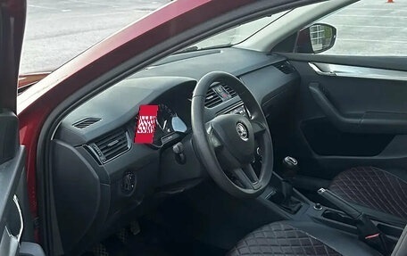 Skoda Octavia, 2017 год, 1 395 000 рублей, 7 фотография