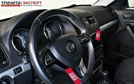 Skoda Yeti I рестайлинг, 2016 год, 1 567 000 рублей, 12 фотография