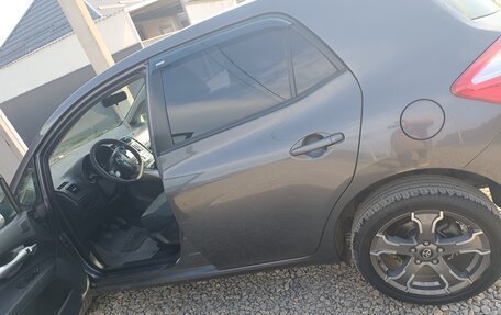 Toyota Auris II, 2010 год, 750 000 рублей, 11 фотография