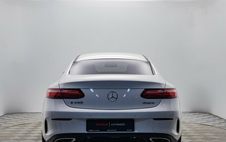Mercedes-Benz E-Класс, 2017 год, 3 558 000 рублей, 4 фотография