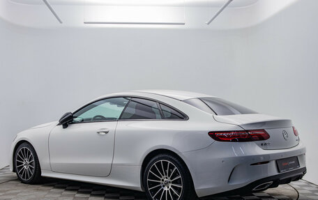 Mercedes-Benz E-Класс, 2017 год, 3 558 000 рублей, 3 фотография