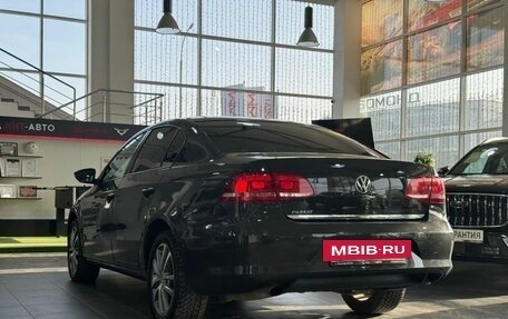 Volkswagen Passat B7, 2011 год, 1 350 000 рублей, 8 фотография