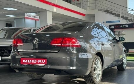 Volkswagen Passat B7, 2011 год, 1 350 000 рублей, 6 фотография