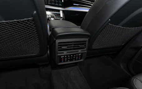 Audi Q7, 2025 год, 12 850 000 рублей, 15 фотография