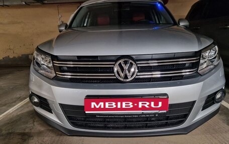 Volkswagen Tiguan I, 2015 год, 2 300 000 рублей, 1 фотография