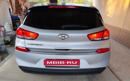 Hyundai Elantra VI рестайлинг, 2018 год, 1 400 000 рублей, 2 фотография