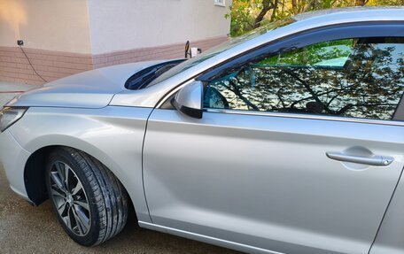 Hyundai Elantra VI рестайлинг, 2018 год, 1 400 000 рублей, 9 фотография