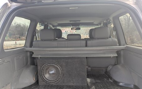 Toyota Land Cruiser 100 рестайлинг 2, 2000 год, 1 880 000 рублей, 4 фотография