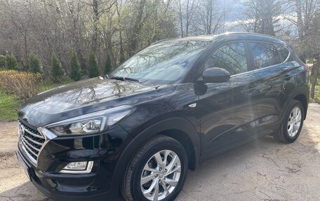 Hyundai Tucson III, 2019 год, 2 485 000 рублей, 2 фотография