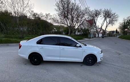 Skoda Rapid I, 2014 год, 1 260 000 рублей, 4 фотография