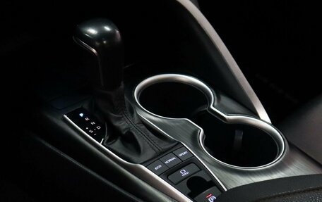 Toyota Camry, 2023 год, 3 549 000 рублей, 8 фотография