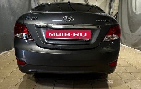 Hyundai Solaris II рестайлинг, 2011 год, 705 000 рублей, 5 фотография