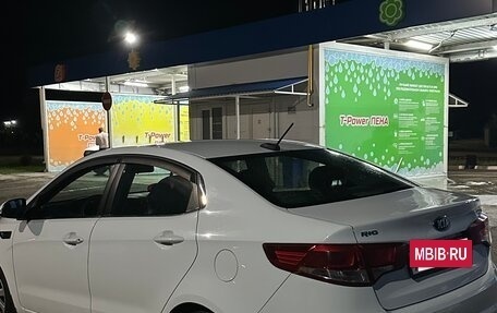 KIA Rio III рестайлинг, 2017 год, 1 100 000 рублей, 3 фотография