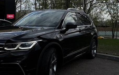 Volkswagen Tiguan II, 2021 год, 3 200 000 рублей, 3 фотография