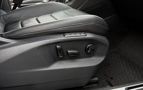 Volkswagen Tiguan II, 2021 год, 3 200 000 рублей, 21 фотография