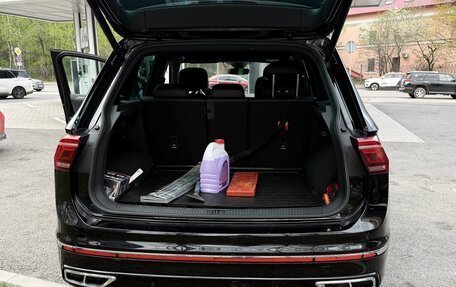 Volkswagen Tiguan II, 2021 год, 3 200 000 рублей, 18 фотография