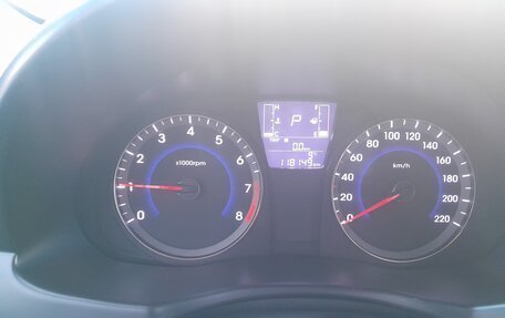 Hyundai Solaris II рестайлинг, 2015 год, 1 175 000 рублей, 9 фотография