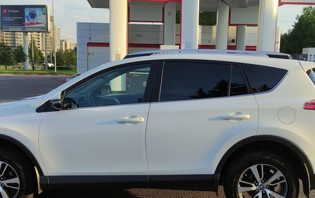 Toyota RAV4, 2017 год, 2 500 000 рублей, 5 фотография