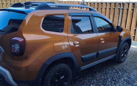 Renault Duster, 2022 год, 2 200 000 рублей, 4 фотография