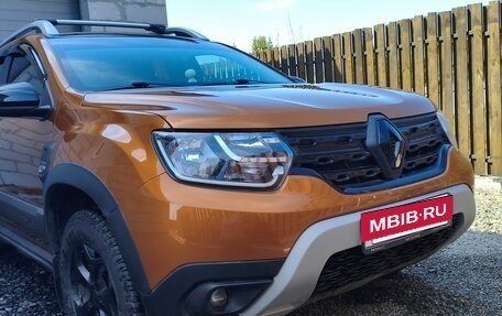 Renault Duster, 2022 год, 2 200 000 рублей, 2 фотография