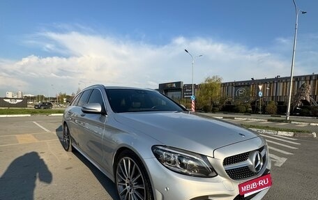 Mercedes-Benz C-Класс, 2019 год, 3 400 000 рублей, 4 фотография