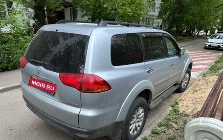 Mitsubishi Pajero Sport II рестайлинг, 2011 год, 1 500 000 рублей, 3 фотография