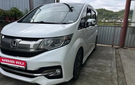 Honda Stepwgn IV, 2016 год, 1 600 000 рублей, 4 фотография