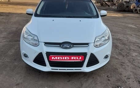 Ford Focus III, 2014 год, 800 000 рублей, 13 фотография