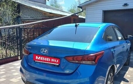 Hyundai Solaris II рестайлинг, 2017 год, 1 195 000 рублей, 4 фотография